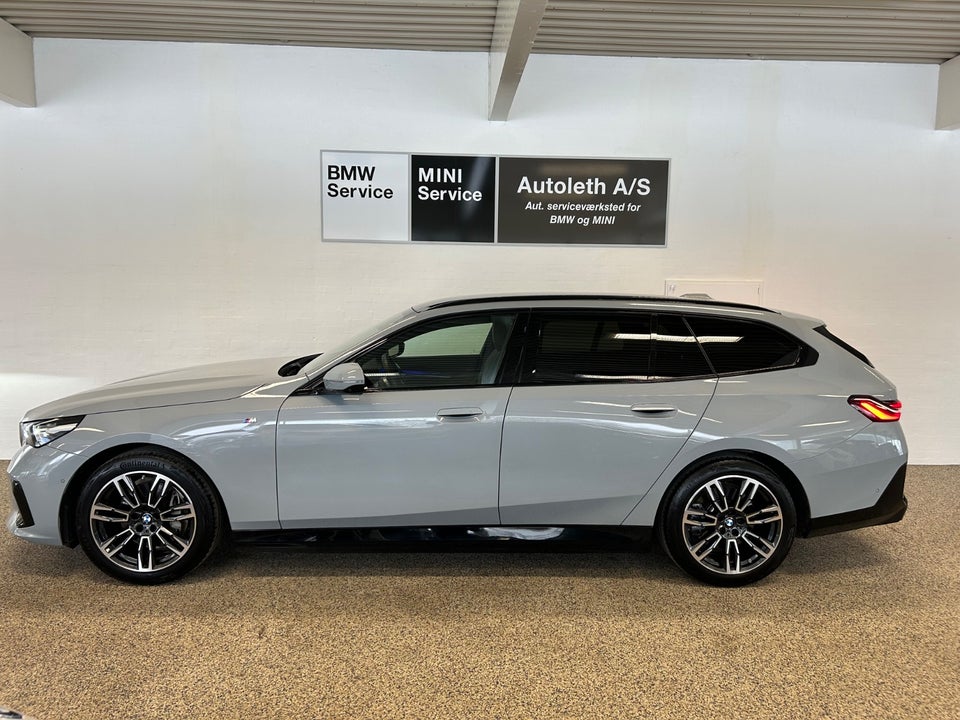 BMW i5 eDrive40 Touring Fully Charged M-Sport 5d