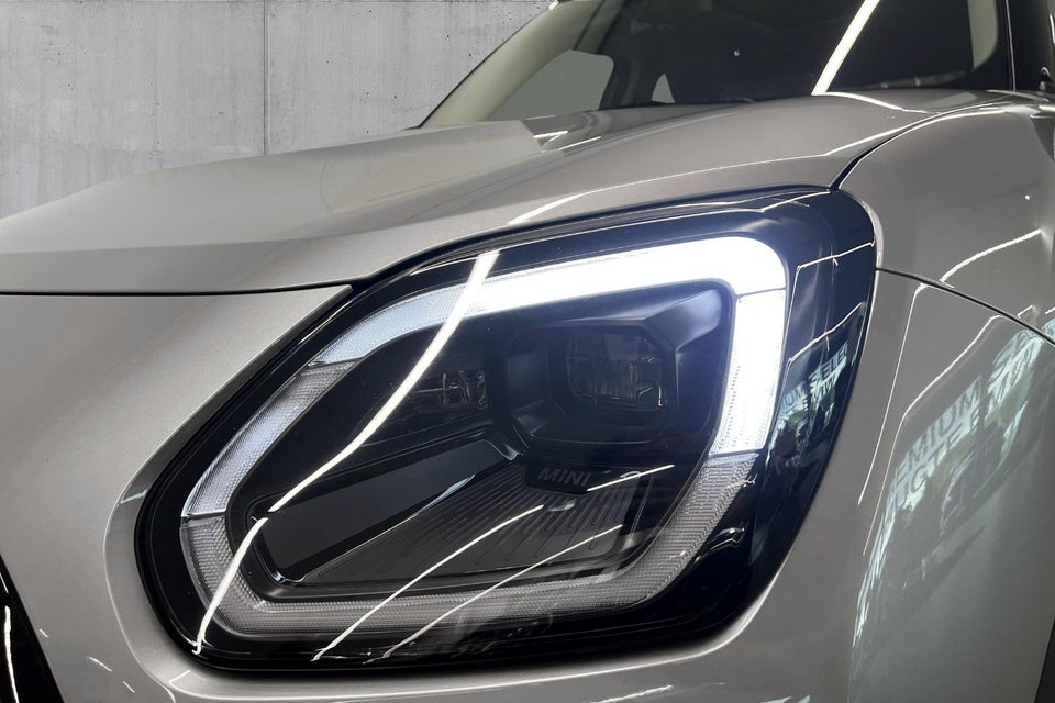 MINI Countryman E Classic Trim M 5d
