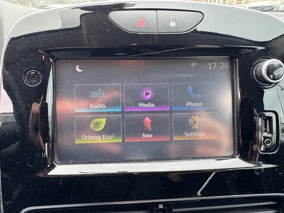 Renault Clio IV 1,5 dCi 90 Limited Sport Tourer Van 5d