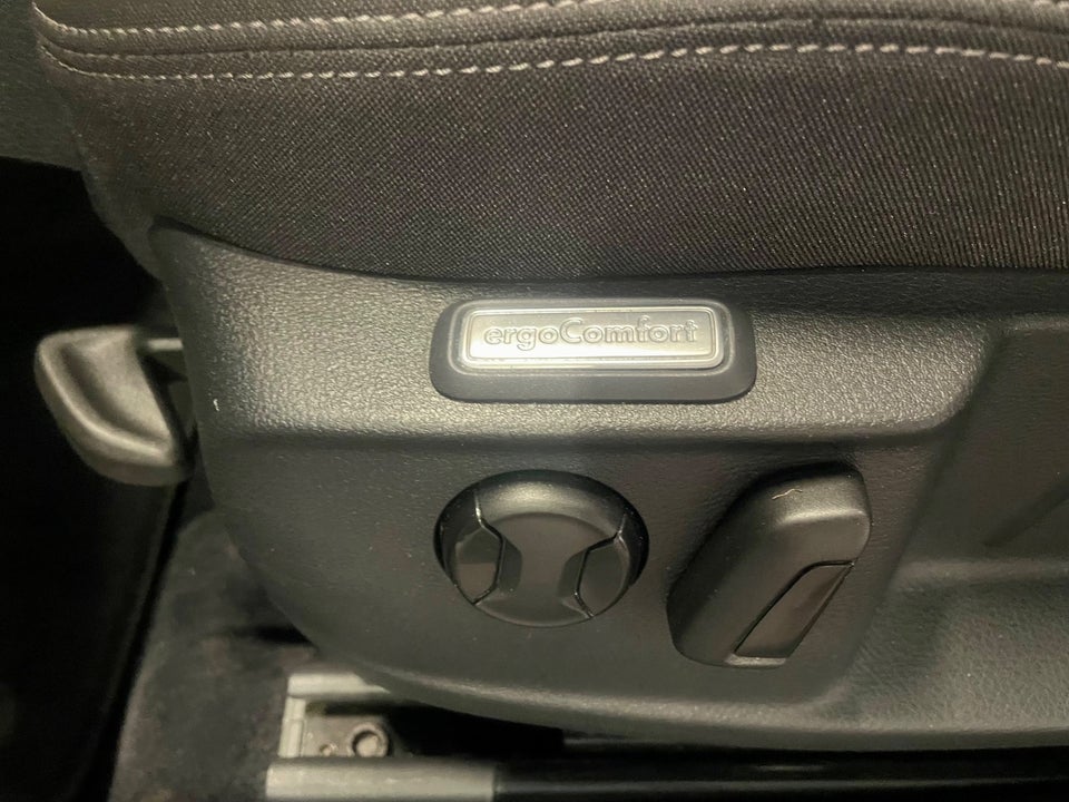 VW Passat 1,5 TSi 150 Comfortline Premium Variant DSG 5d