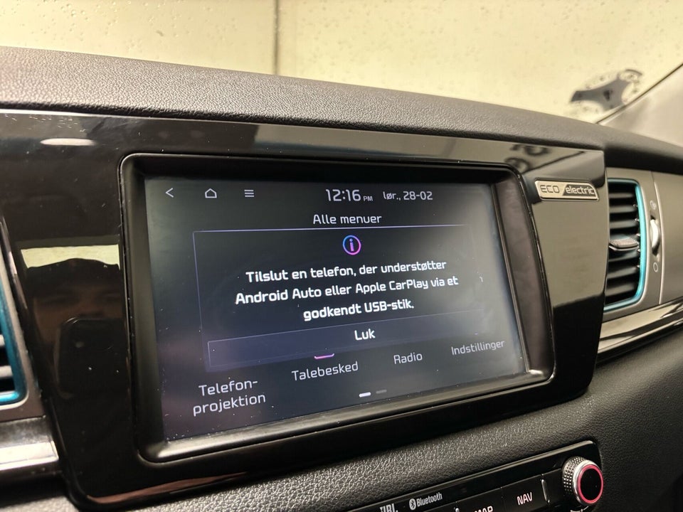 Kia e-Niro 64 Premium 5d