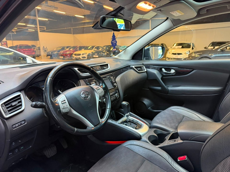 Nissan Qashqai 1,6 dCi 130 Tekna X-tr. 5d