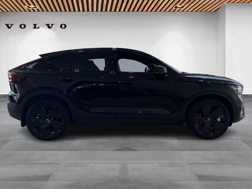 Volvo EC40 Extended Range Black Edition Ultra 5d