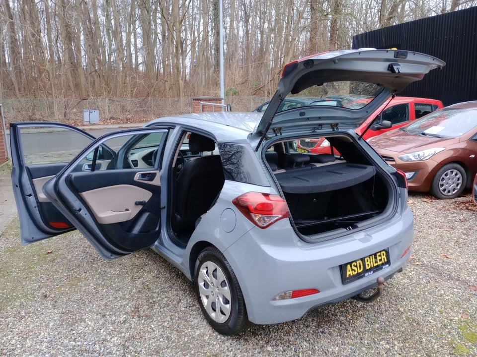 Hyundai i20 1,25 Active 5d