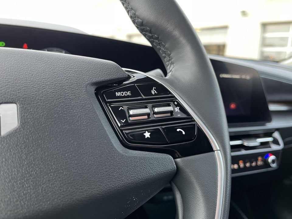 Kia Niro 64 EV Upgrade 5d