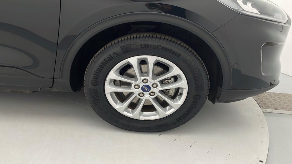 Ford Kuga 2,5 PHEV Titanium CVT 5d