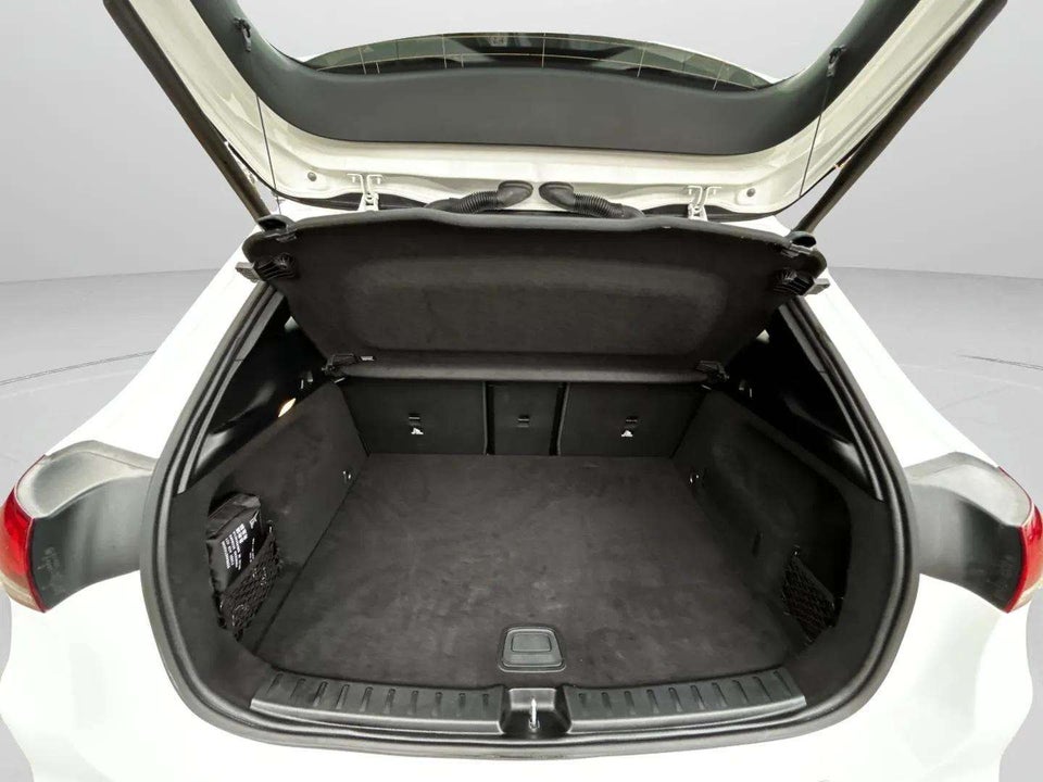 Mercedes EQA250 Progressive 5d