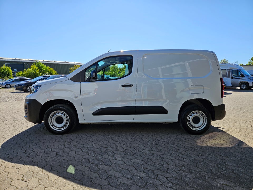 Peugeot Partner 1,5 BlueHDi 130 L1V1 Plus Van