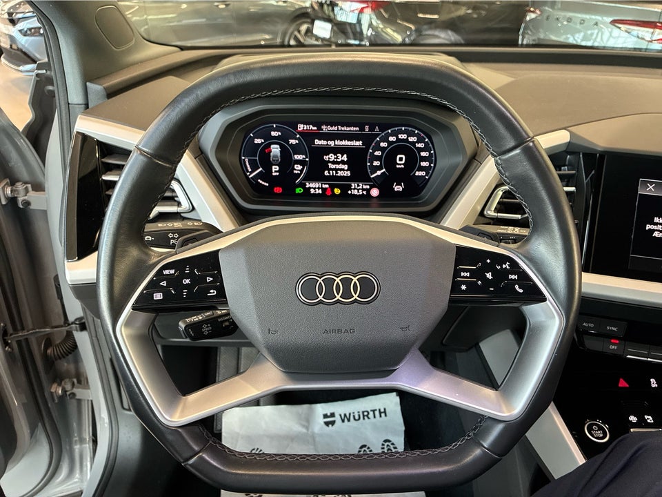Audi Q4 e-tron 40  5d