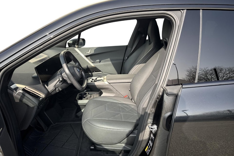 BMW iX xDrive40 Supercharged 5d