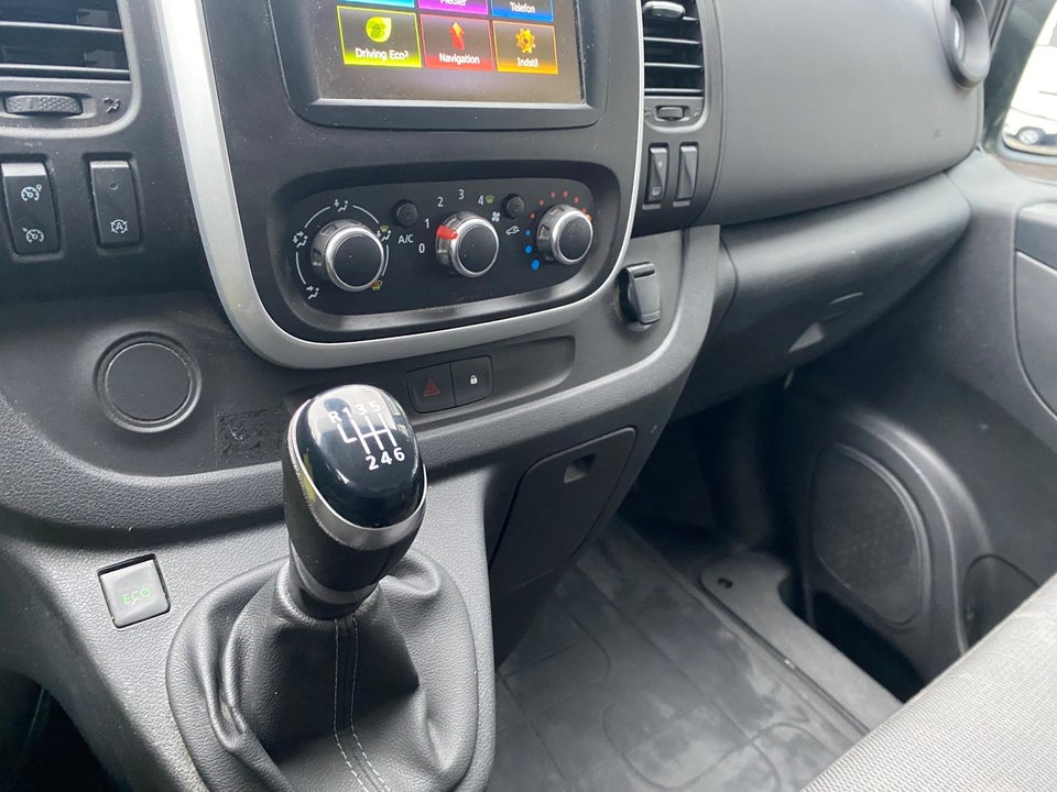 Renault Trafic T29 2,0 dCi 120 L2H1