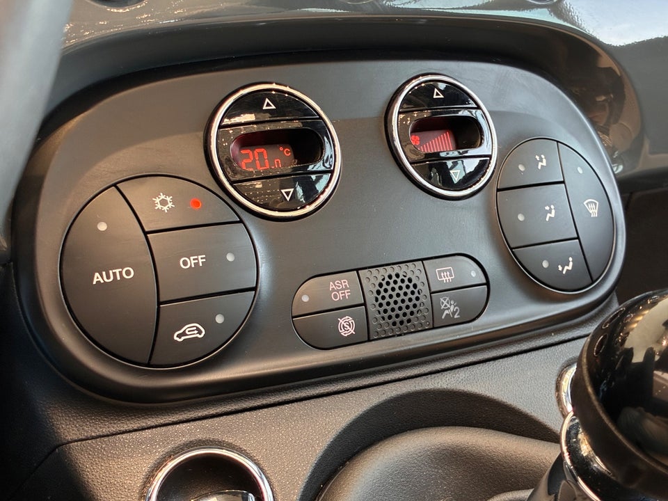 Fiat 500C 1,0 Hybrid Dolcevita 2d