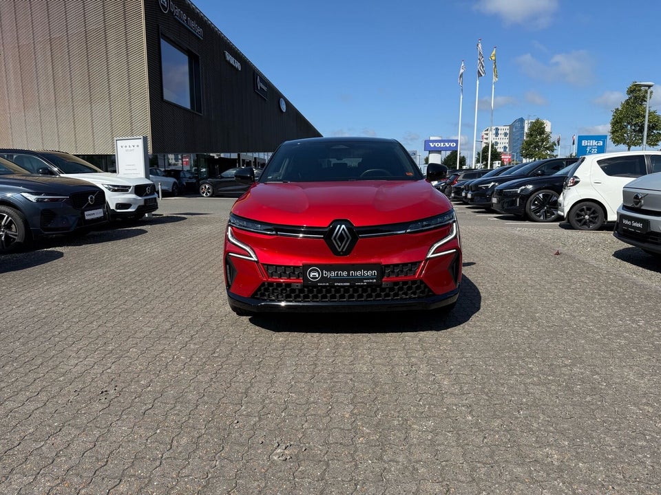 Renault Megane E-Tech 60 Iconic 5d