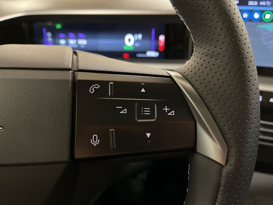 Opel Grandland-e 73 GS 5d