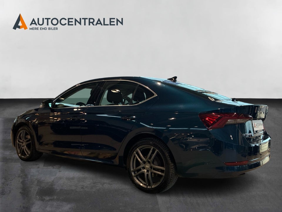 Skoda Octavia 1,4 TSi iV Plus DSG 5d