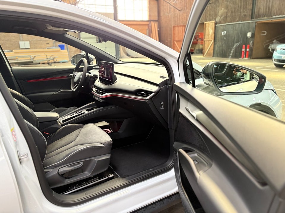 Skoda Elroq 85 iV Sportline 5d