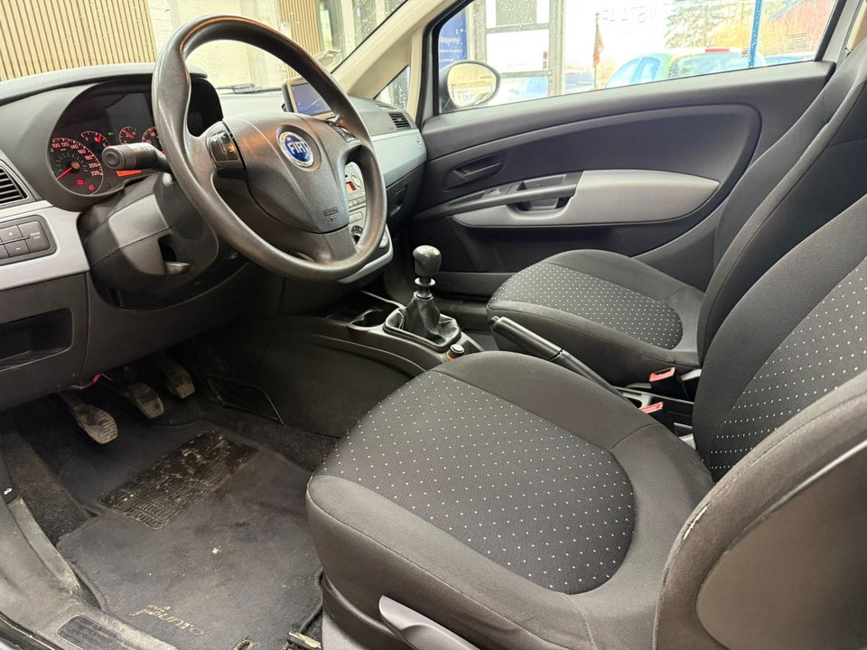 Fiat Punto 1,2 16V Dynamic 3d