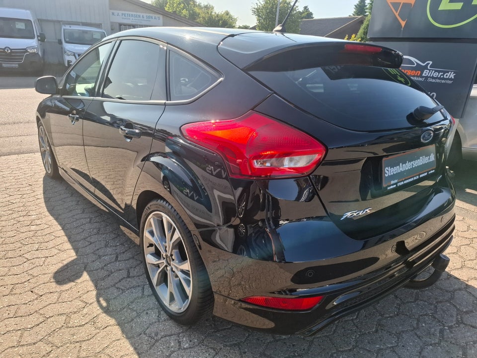 Ford Focus 1,0 SCTi 125 ST-Line 5d