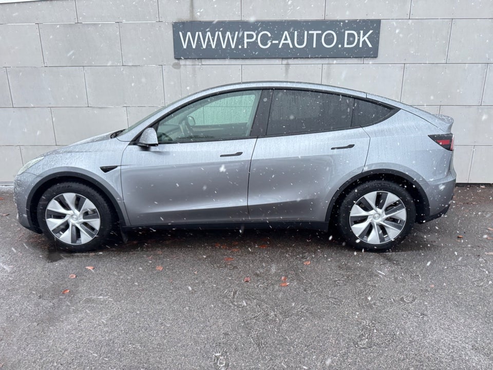 Tesla Model Y Long Range AWD 5d