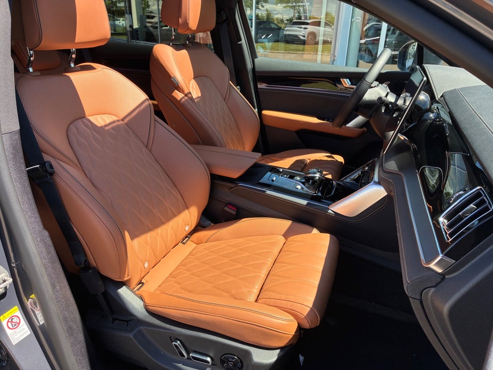 BYD Tang 109 Flagship AWD 7prs 5d