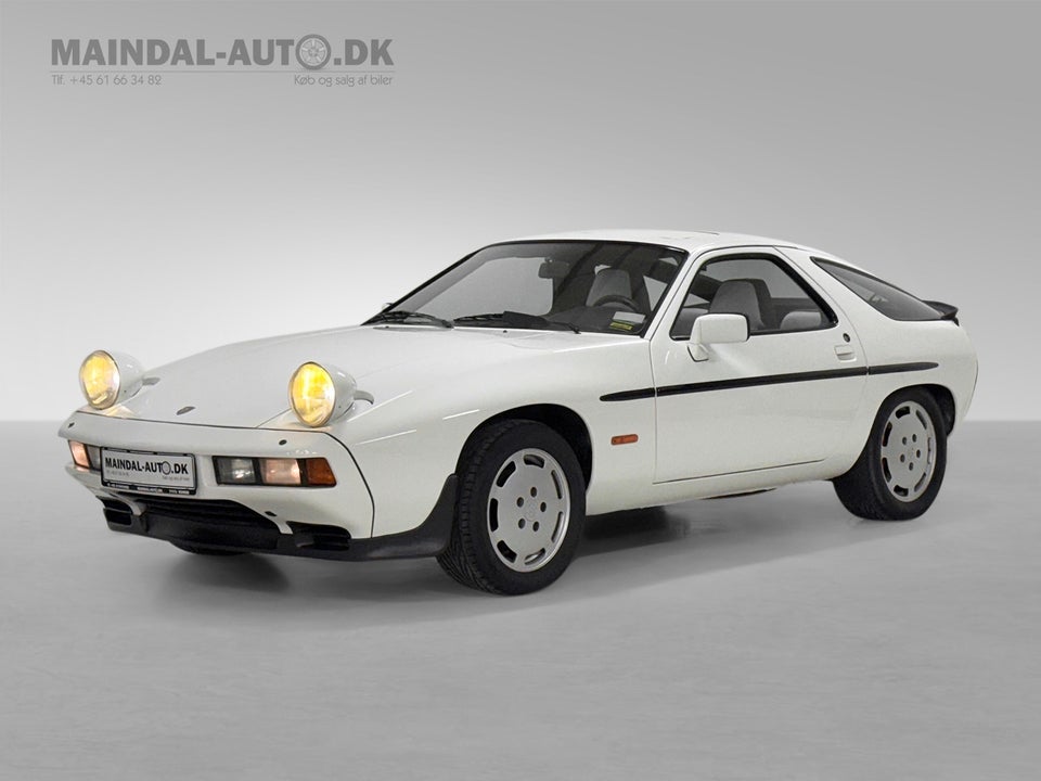 Porsche 928 4,7 S 3d