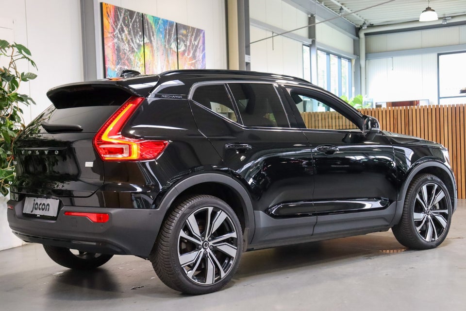 Volvo XC40 P8 ReCharge Twin Plus 5d