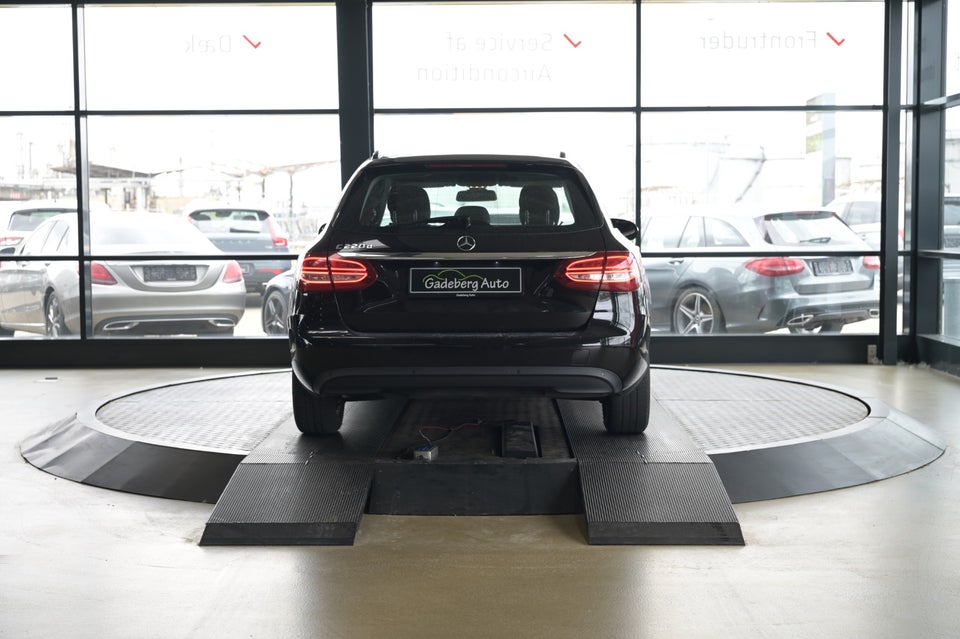 Mercedes C220 d 2,2 Business stc. aut. 5d