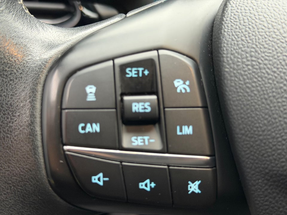 Ford Fiesta 1,0 EcoBoost Titanium X 5d