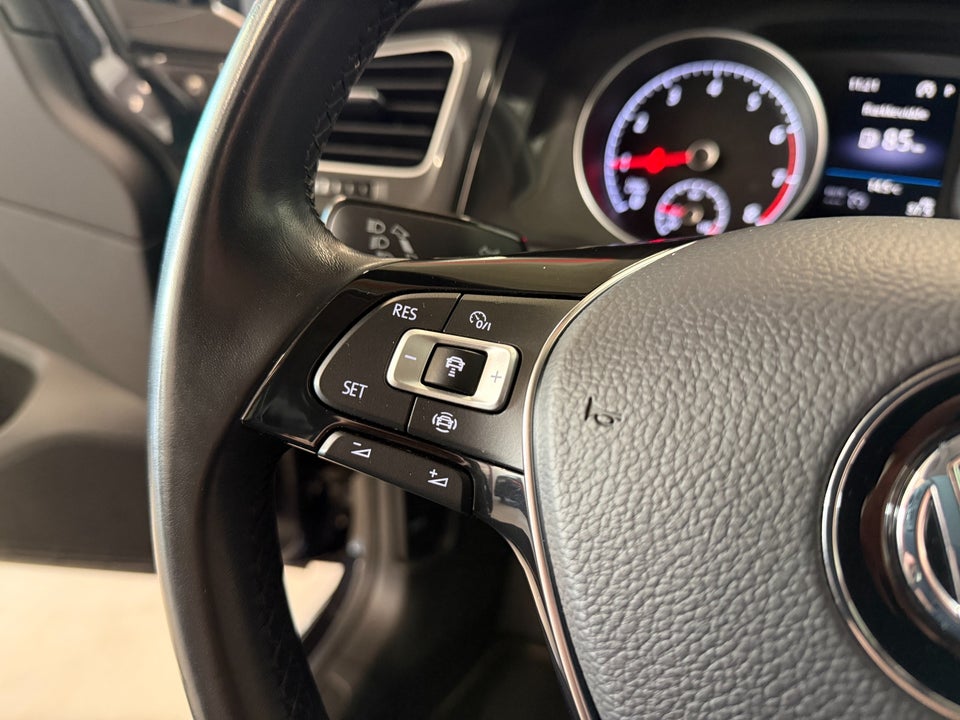 VW Golf VII 1,5 TSi 150 Comfortline Connect Variant DSG 5d