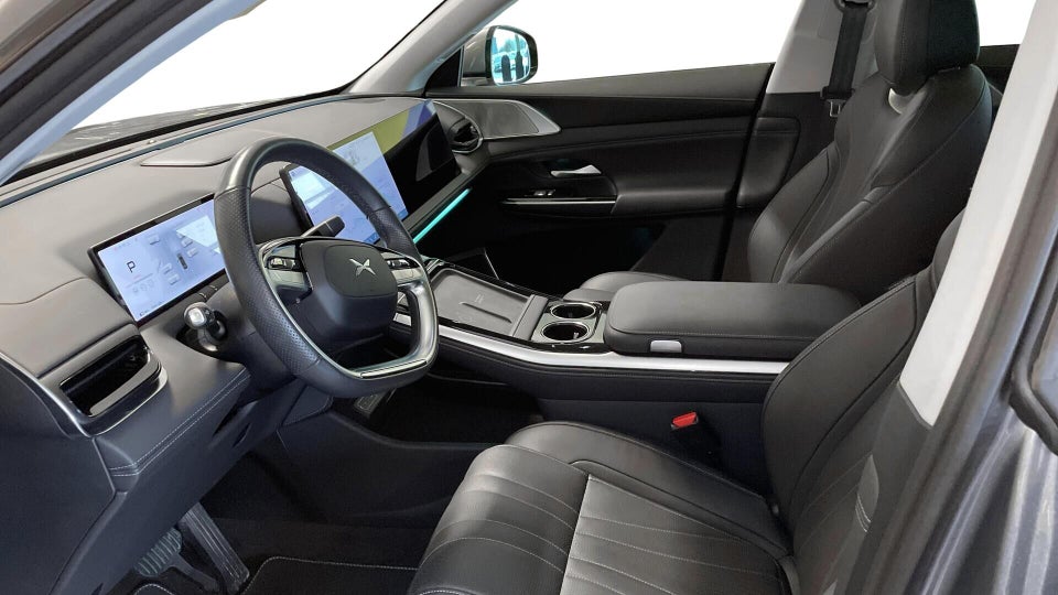 Xpeng G9 Long Range 5d