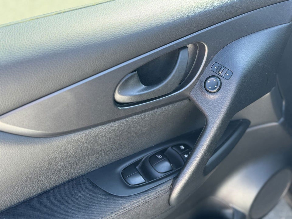 Nissan Qashqai 1,5 dCi 110 Visia 5d