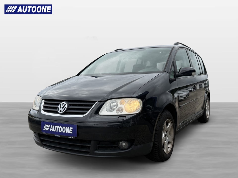 VW Touran 2,0 FSi Trendline 7prs 5d