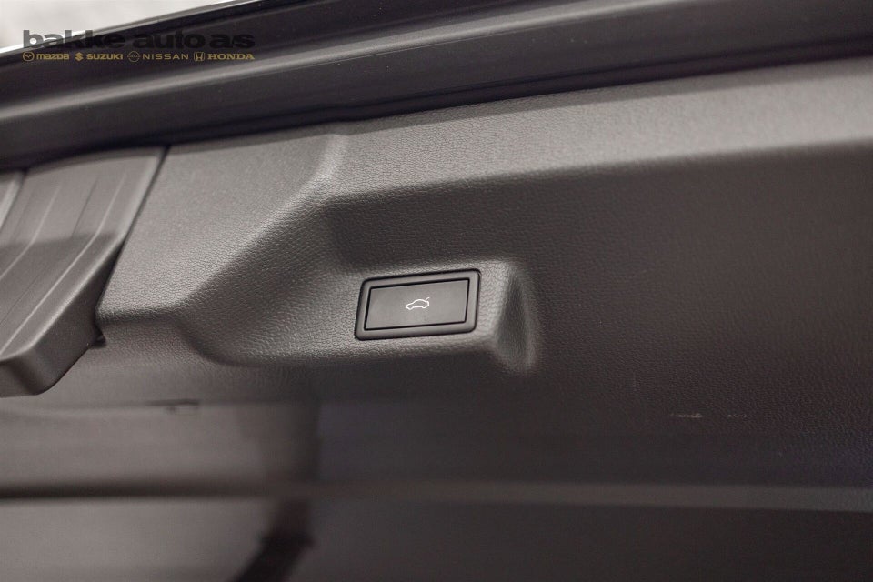 VW ID.Buzz 77 Pro SWB 5d