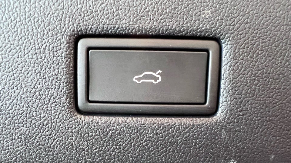 Ford Explorer 77 Select Extended Range 5d