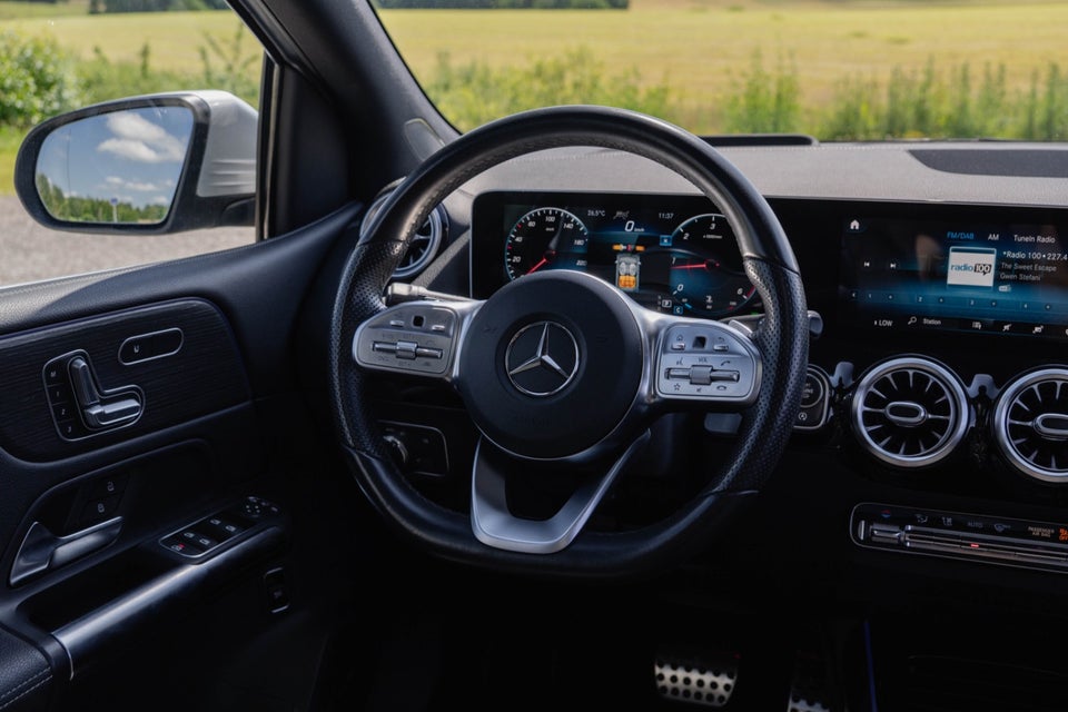Mercedes B220 d 2,0 AMG Line aut. 5d