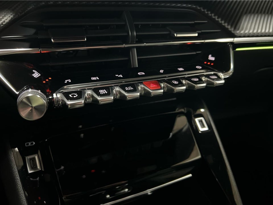 Peugeot 2008 1,2 PureTech 130 GT EAT8 5d