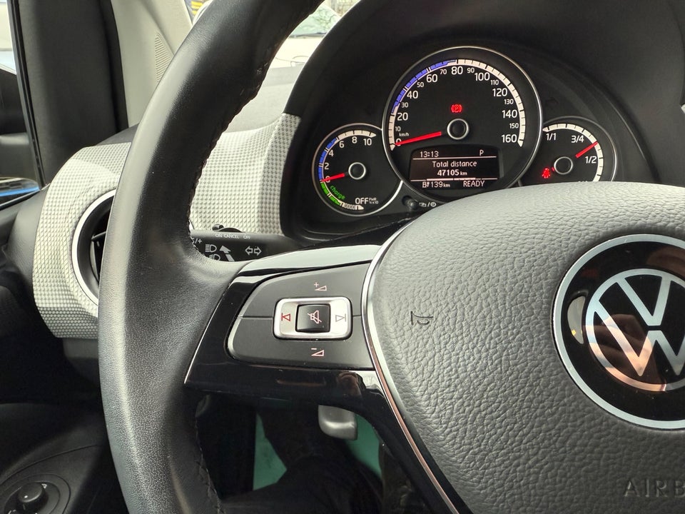 VW e-Up! Move Up! 5d