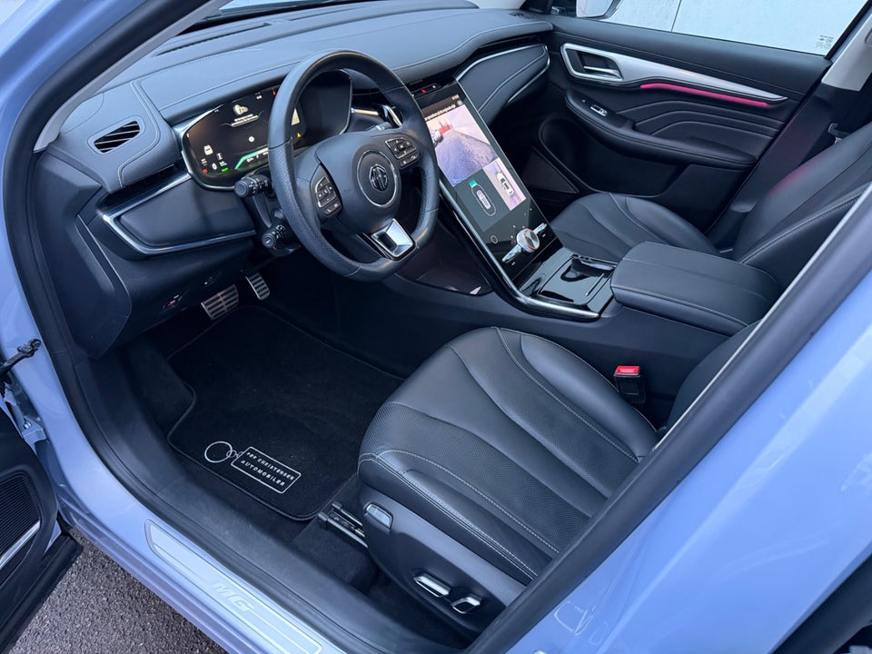 MG Marvel R Luxury 5d