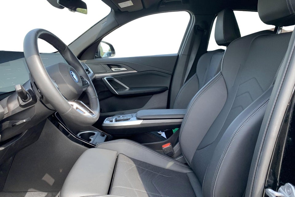 BMW iX2 eDrive20 M-Sport 5d