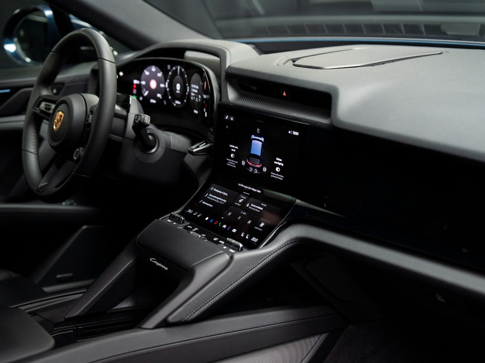 Porsche Cayenne S Electric 5d