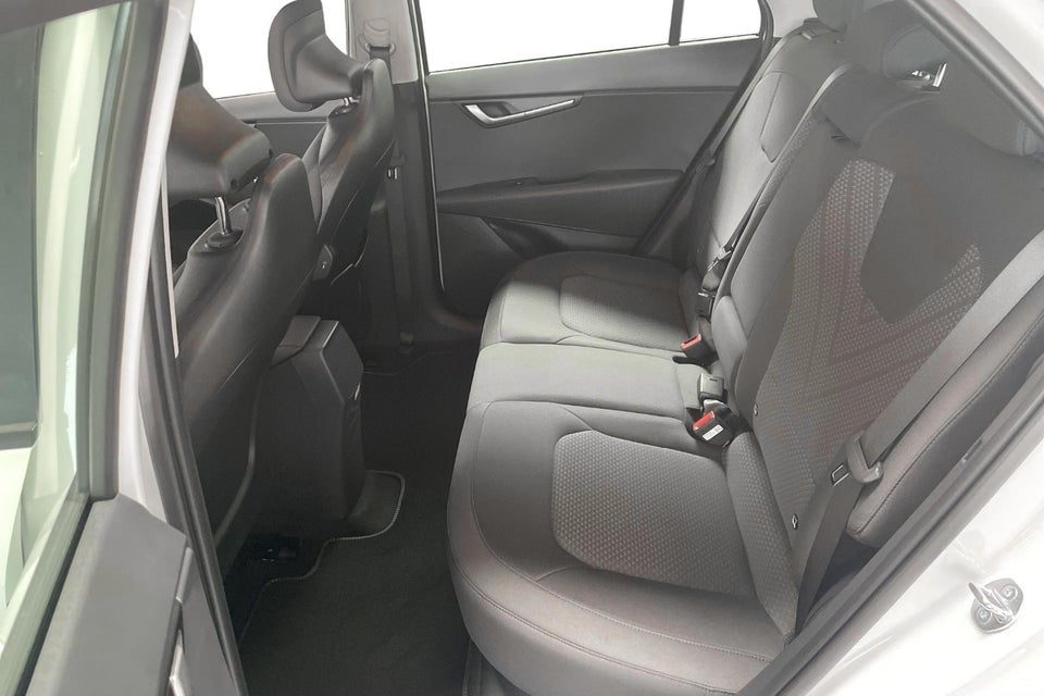 Kia Niro 64 EV Access 5d