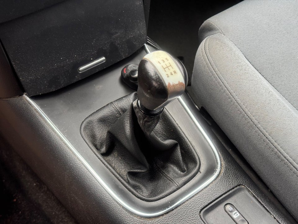 Nissan Primera 1,6 Acenta stc. 5d