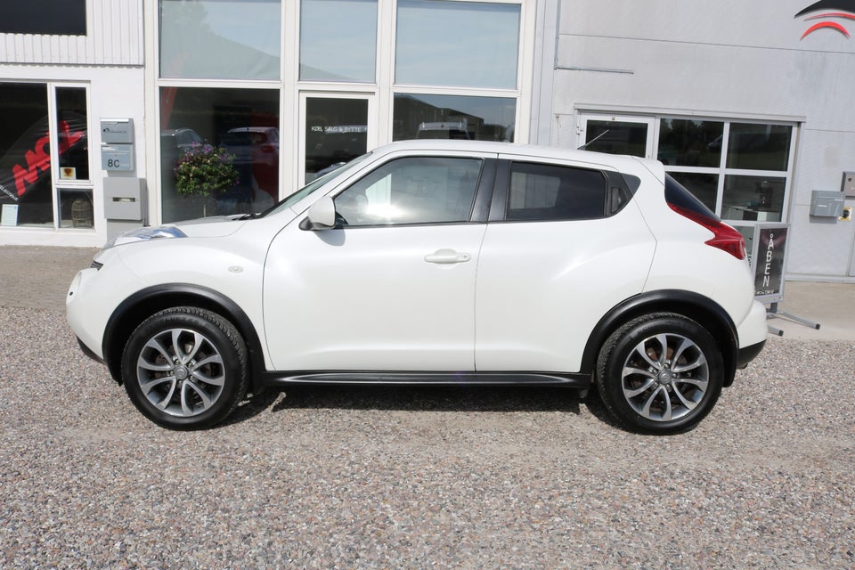 Nissan Juke 1,6 Acenta 5d