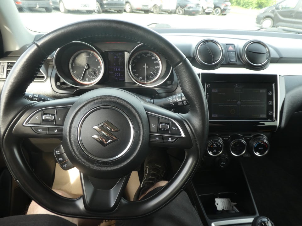 Suzuki Swift 1,2 Dualjet mHybrid Action 5d