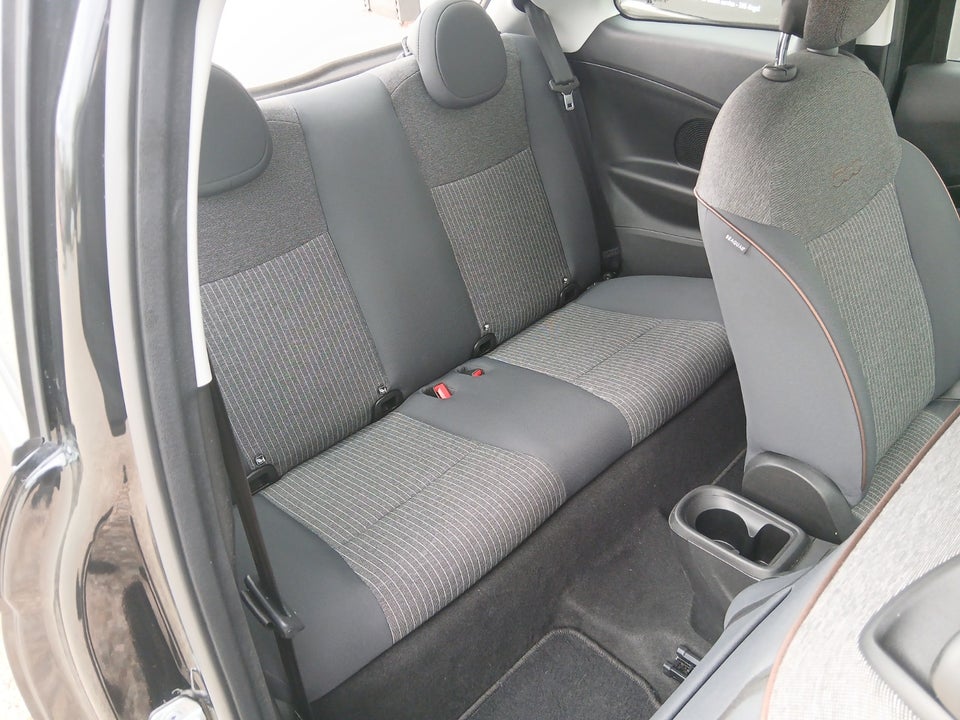 Fiat 500e 42 Icon 3+1 4d