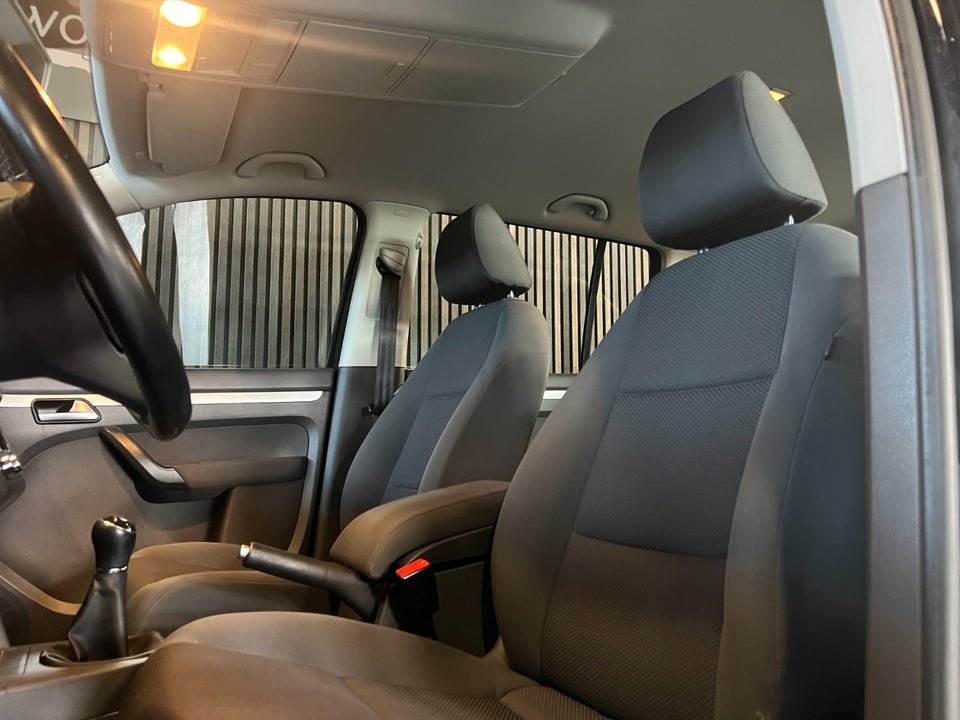 VW Touran 1,2 TSi 105 Startline BMT 5d