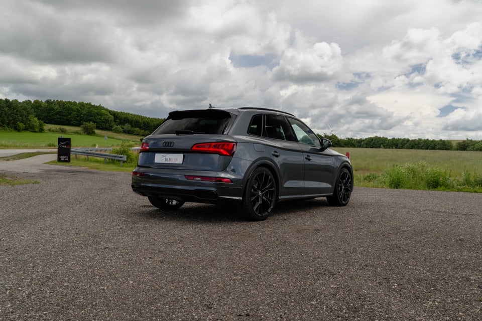 Audi Q5 3,0 TDi 286 S-line quattro Tiptr. 5d