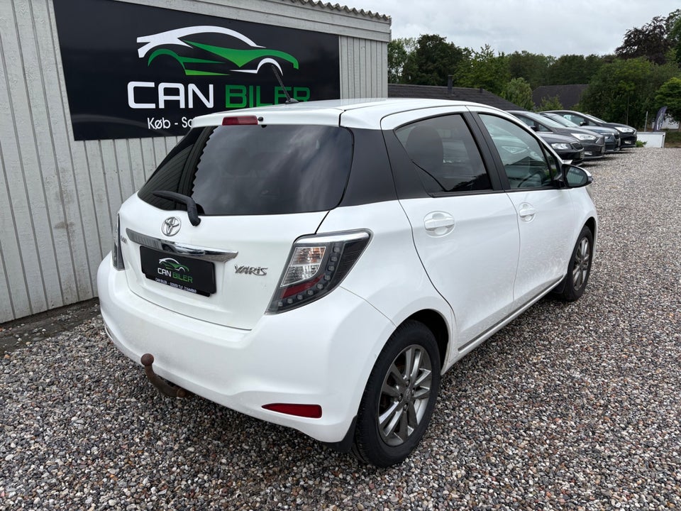 Toyota Yaris 1,3 VVT-i T2 Touch 5d