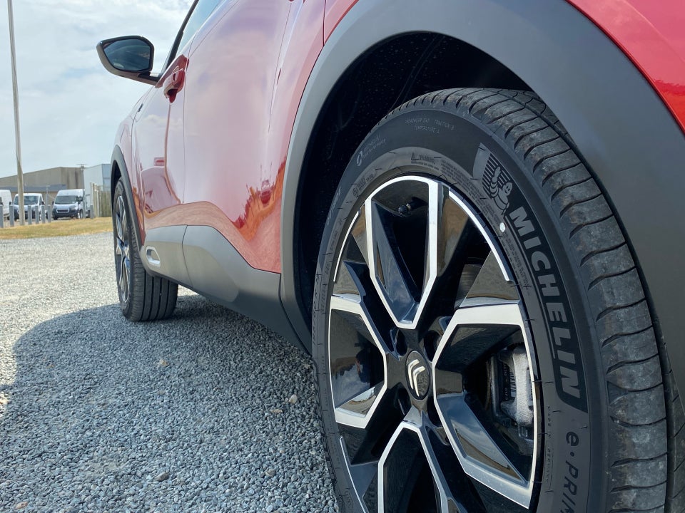 Citroën ë-C4 X 50 Palais Sky 4d