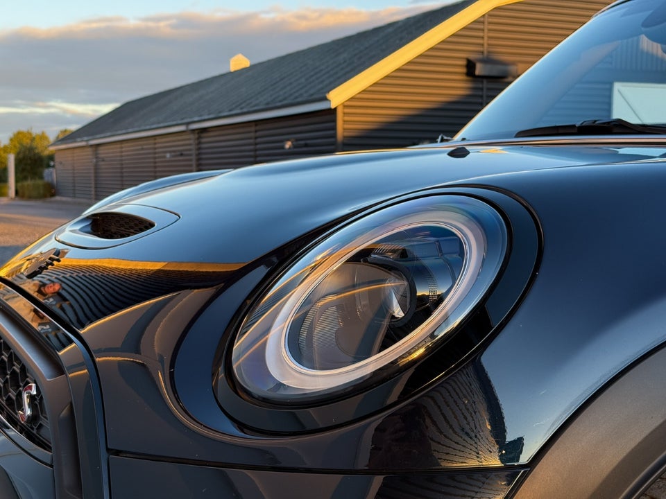 MINI Cooper S 2,0 Essential Cabriolet aut. 2d